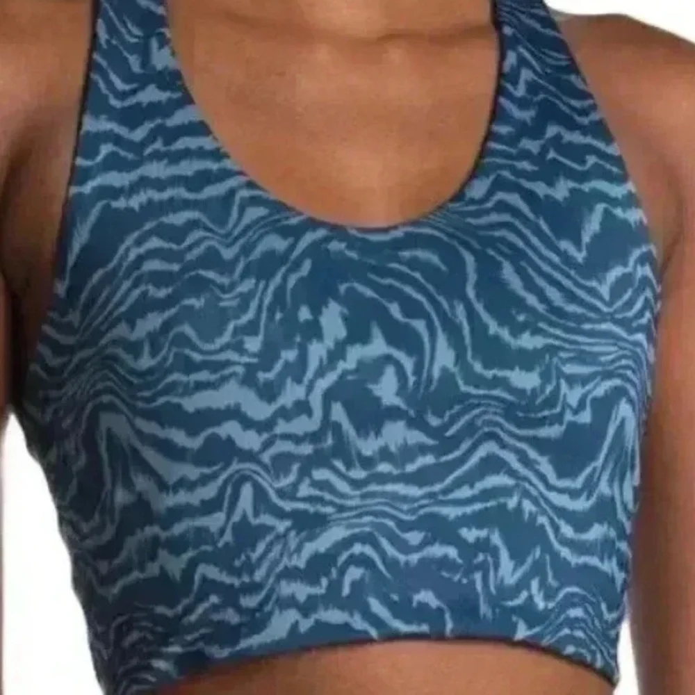 NWT Z by Zellla Wiress Racerback Sports Bra Blue Animal Print size Small